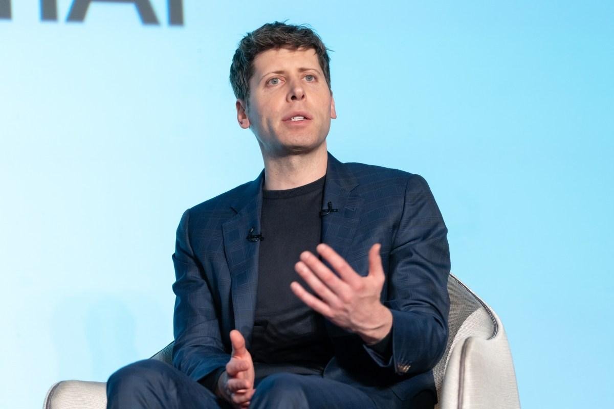 Sam Altman says OpenAI has $20B ARR and about $1.4 trillion in data center commitments | TechCrunch